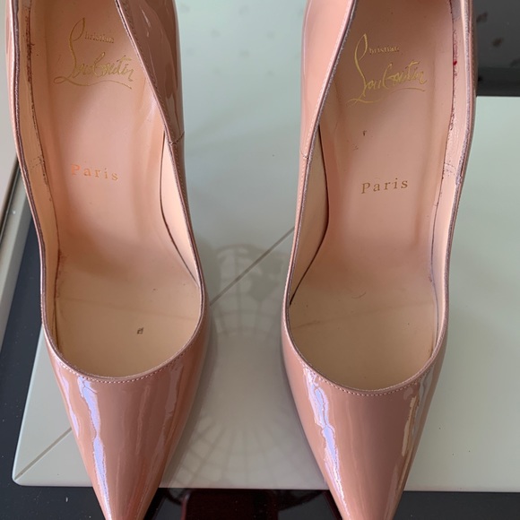 Christian Louboutin - Picture 3 of 5